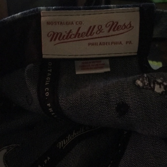 Denim Mitchell & Ness Chicago Bulls adjustable hat - Picture 2 of 6